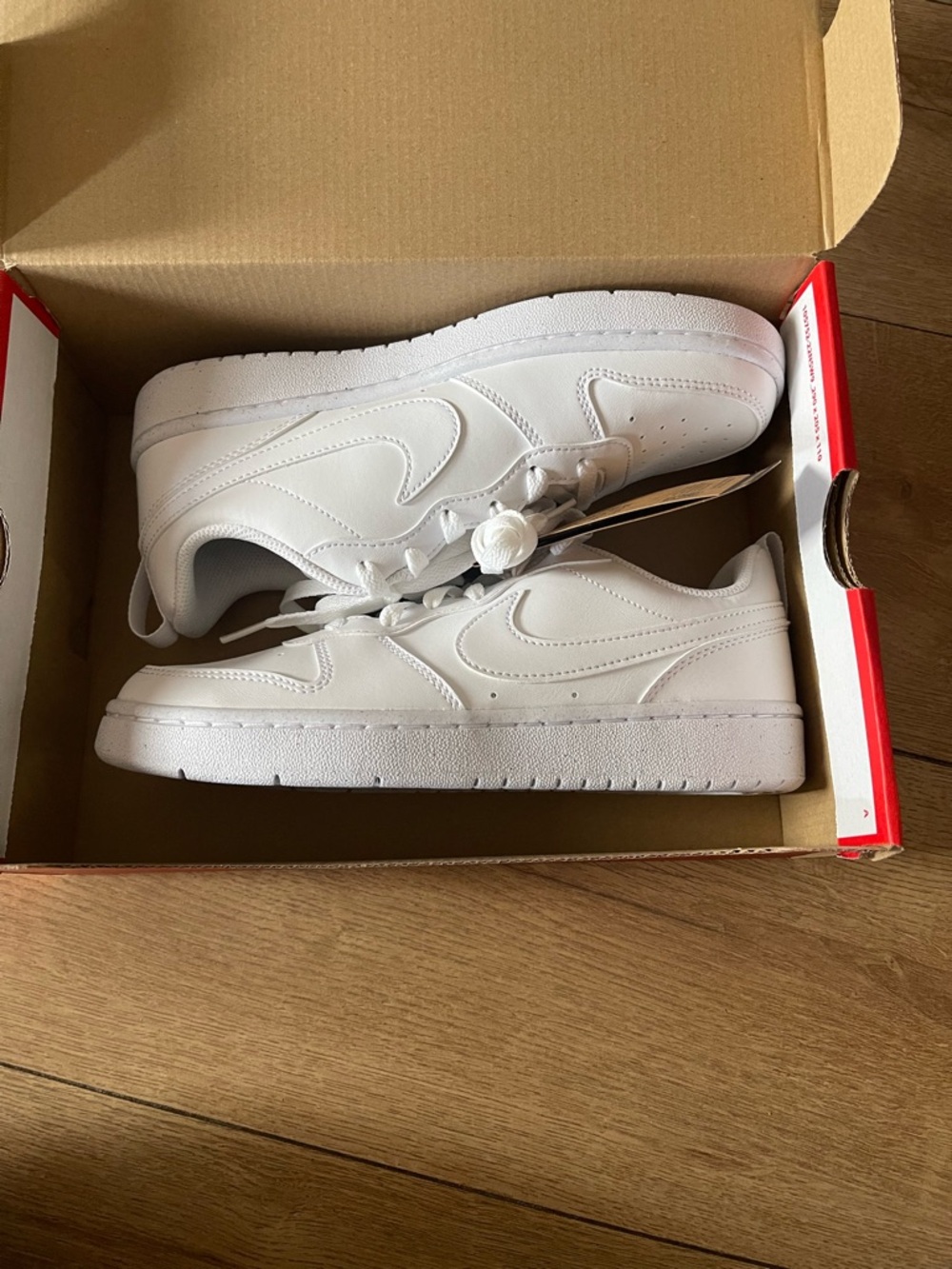 Nike White Air Force 1